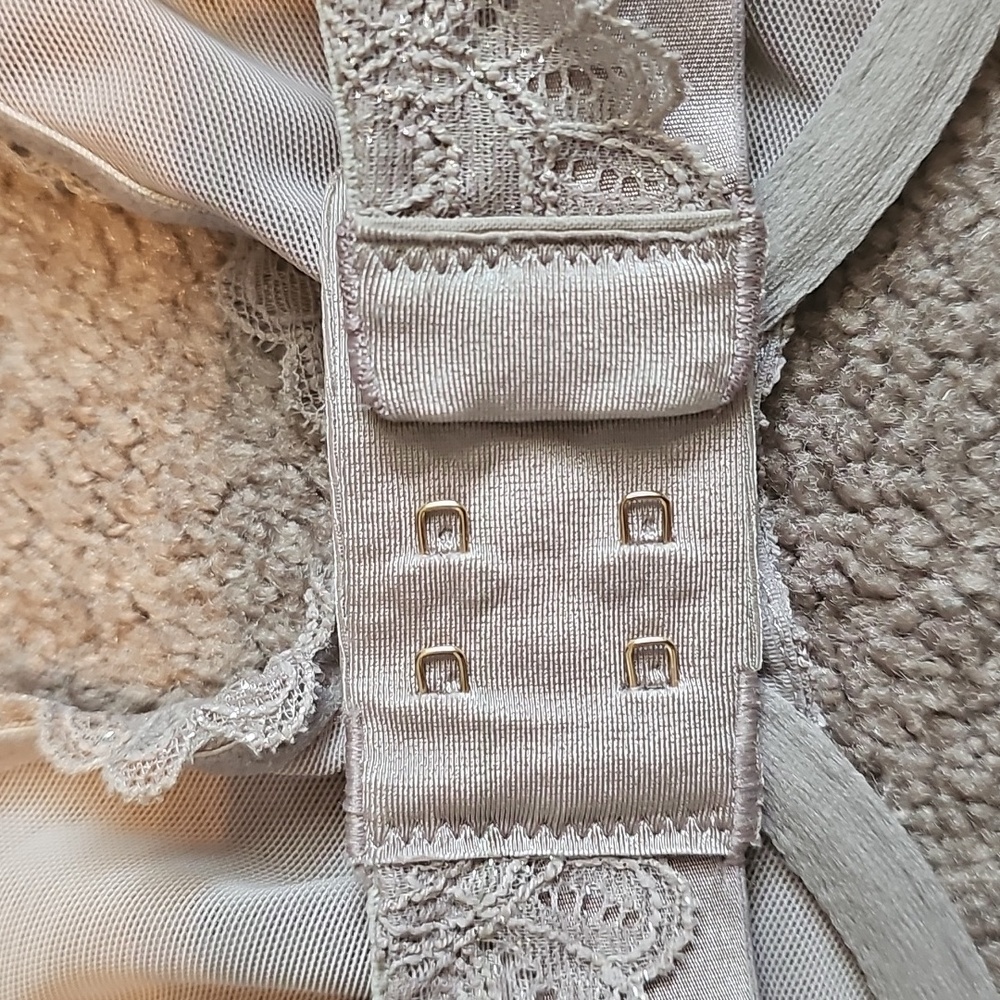 Soma Bra - Picture 4 of 6